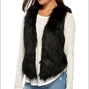 Me Jane Faux Fur Vest